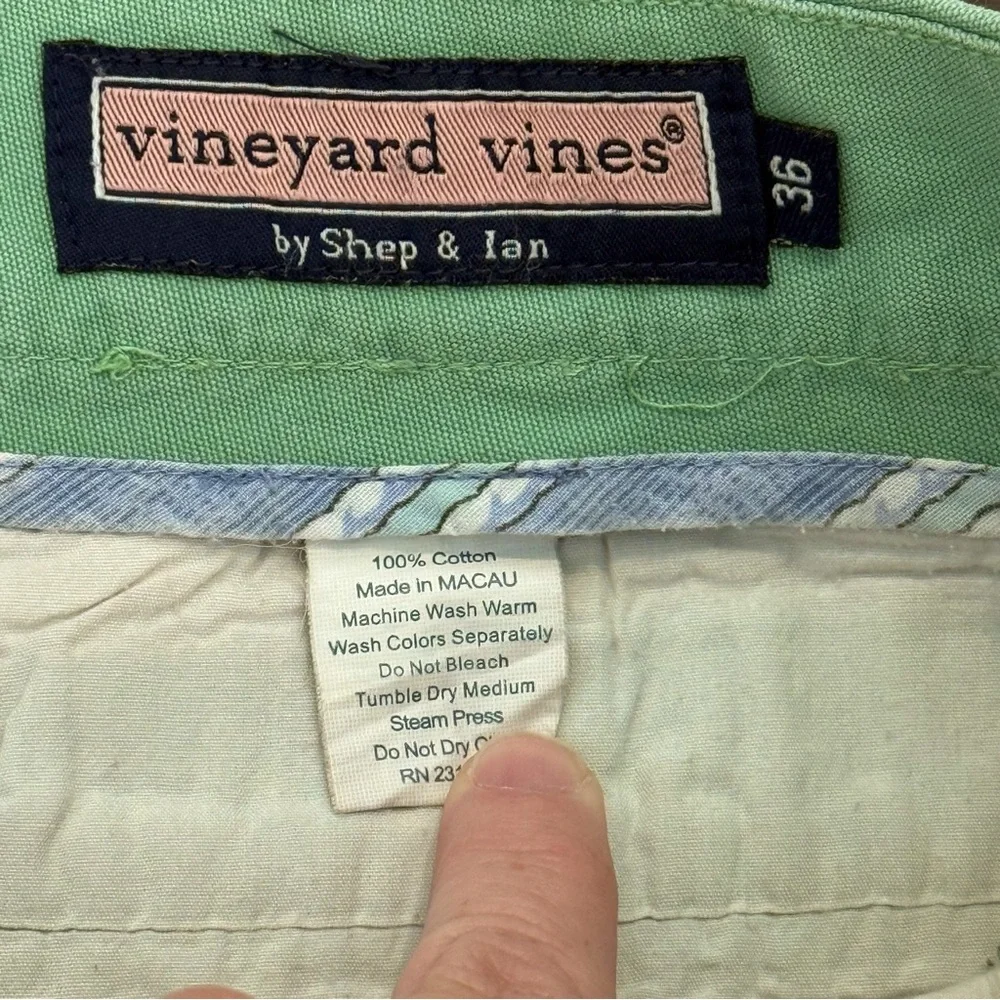 Vineyard Vines Men's Chino‎ Green Size 36 Shorts